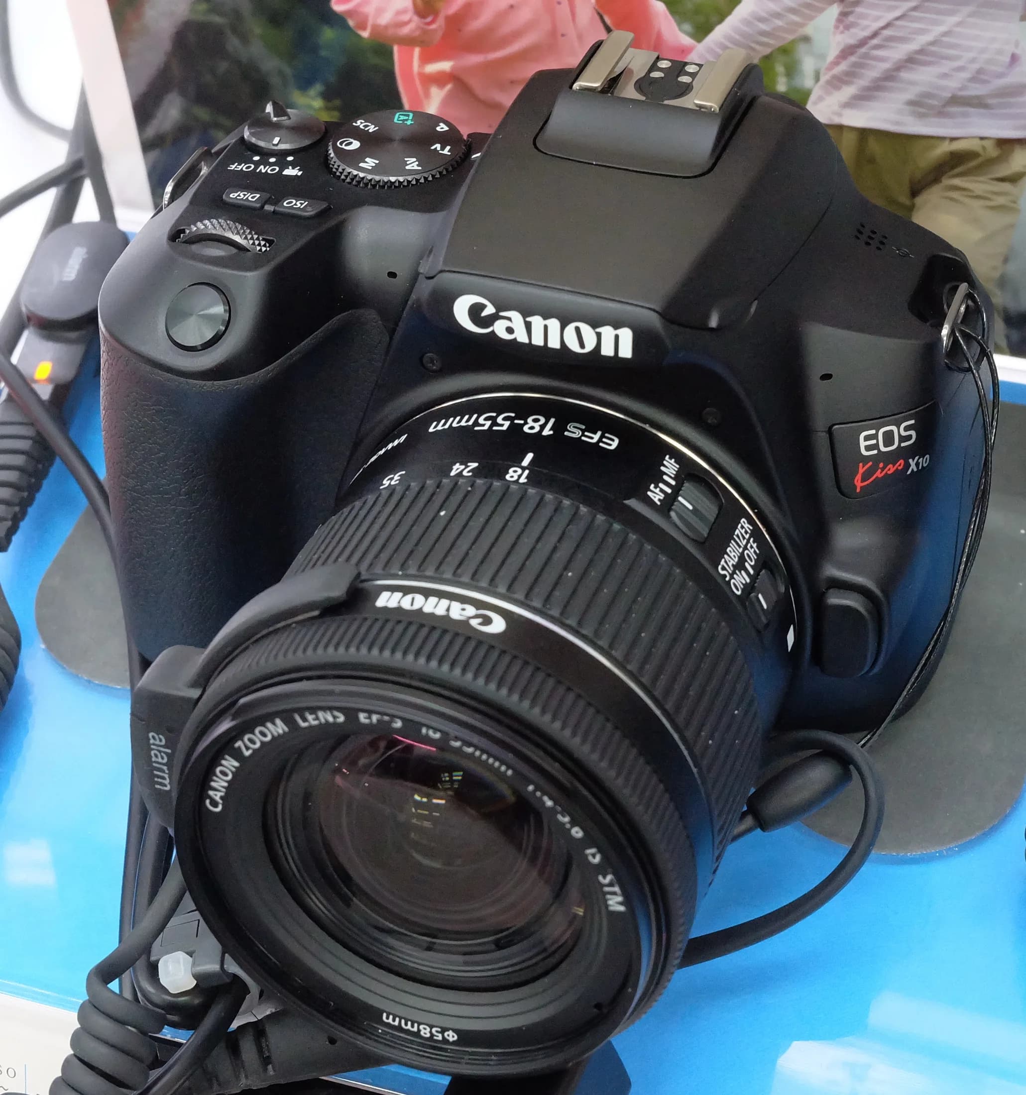 Canon EOS 250D